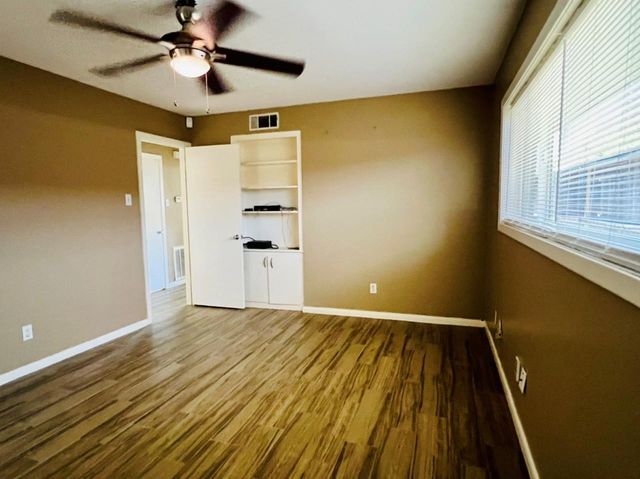 4731 Merwin Street, Houston, TX 77027
