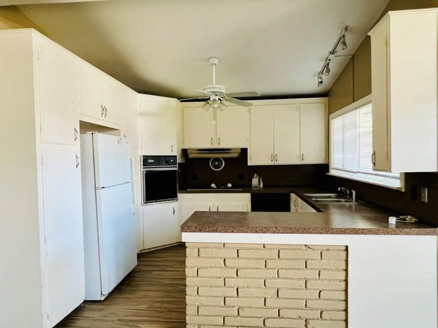 4731 Merwin Street, Houston, TX 77027