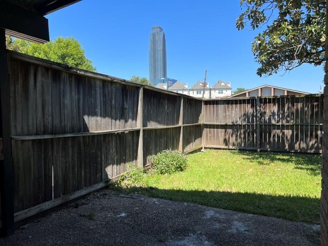 4731 Merwin Street, Houston, TX 77027