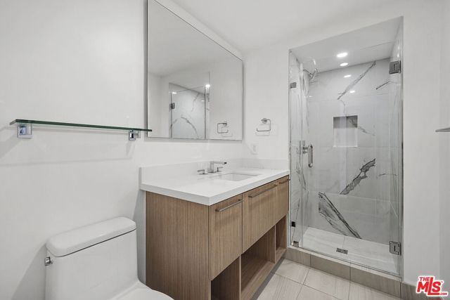 2700 Neilson Way 1628, Santa Monica, CA 90405