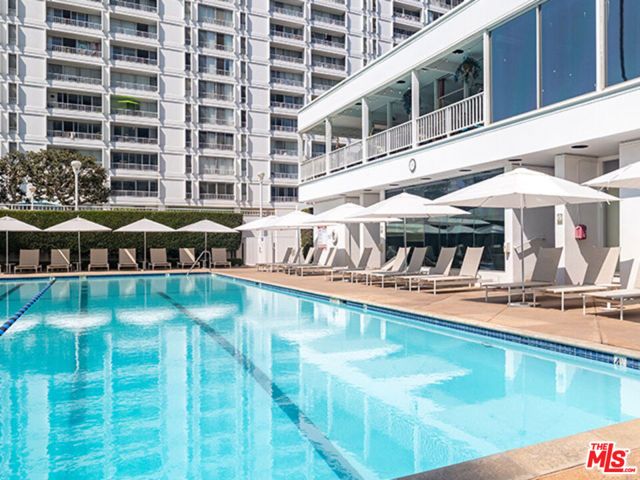 2700 Neilson Way 1628, Santa Monica, CA 90405