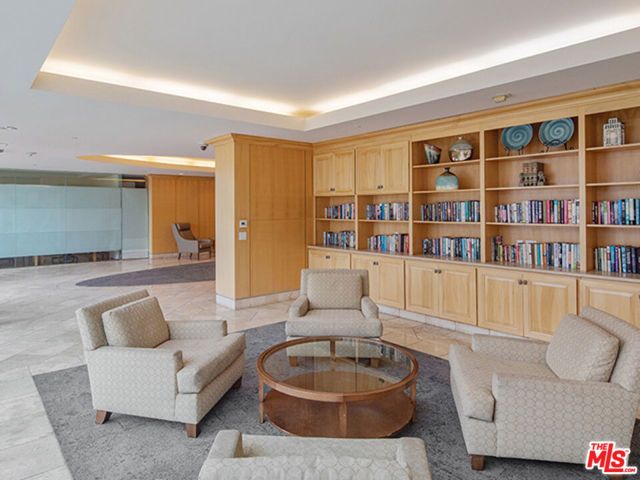 2700 Neilson Way 1628, Santa Monica, CA 90405