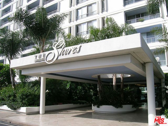 2700 Neilson Way 1628, Santa Monica, CA 90405