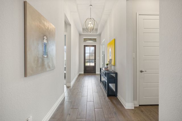 996 Myers Park Trail, Roanoke, TX 76262