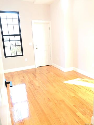 80 Autumn Avenue, Brooklyn, NY 11208