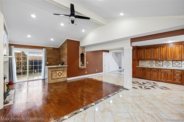 38327 Sleigh Drive, Sterling Heights, MI 48310