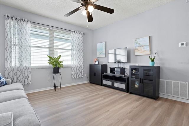 2057 SWIFT ROAD, Oviedo, FL 32766