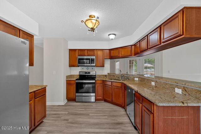 442 Ridge Road, Jacksonville, NC 28540
