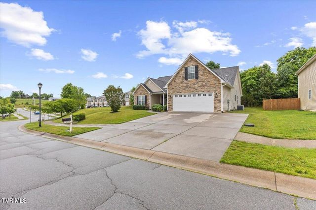 1125 Hammett Road, Johnson City, TN 37615