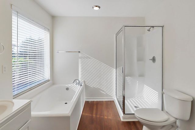 2325 Shady Pine Drive, Conroe, TX 77301