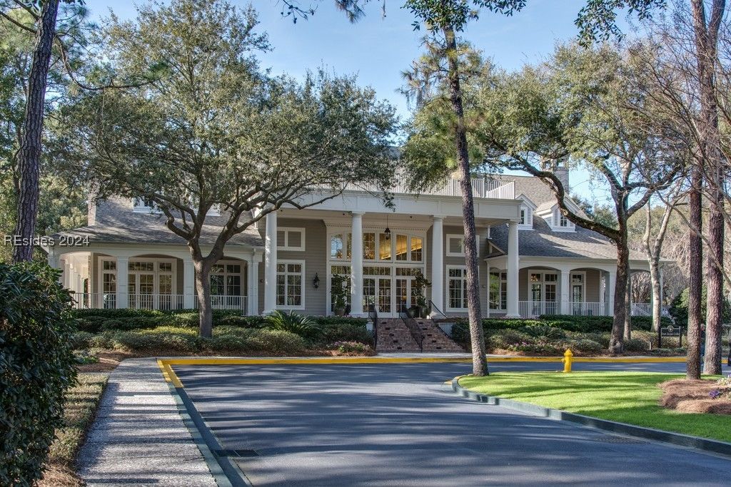 Image 22 of property listing at 14 Wimbledon Ct Unit 137, Hilton Head Island, SC 29928