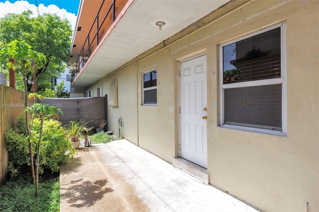 1722 Mayo St 103, Hollywood, FL 33020