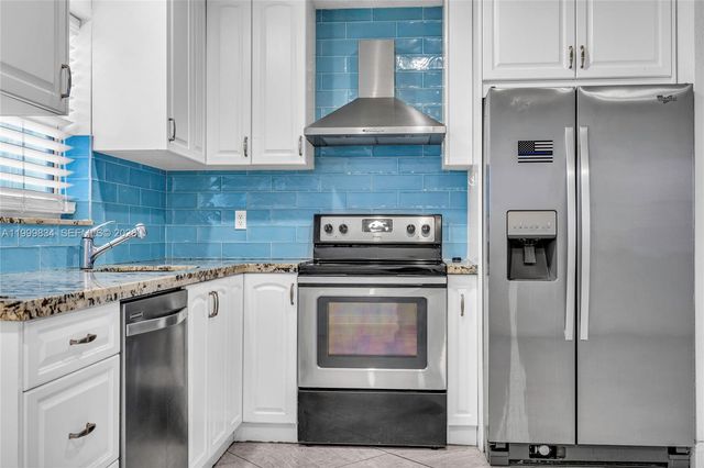 1722 Mayo St 103, Hollywood, FL 33020