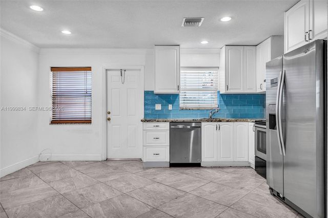 1722 Mayo St 103, Hollywood, FL 33020