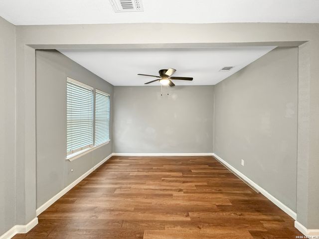 1003 S San Joaquin, San Antonio, TX 78237