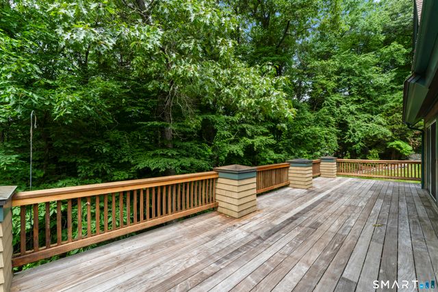 119 Warwick Road, New Fairfield, CT 06812
