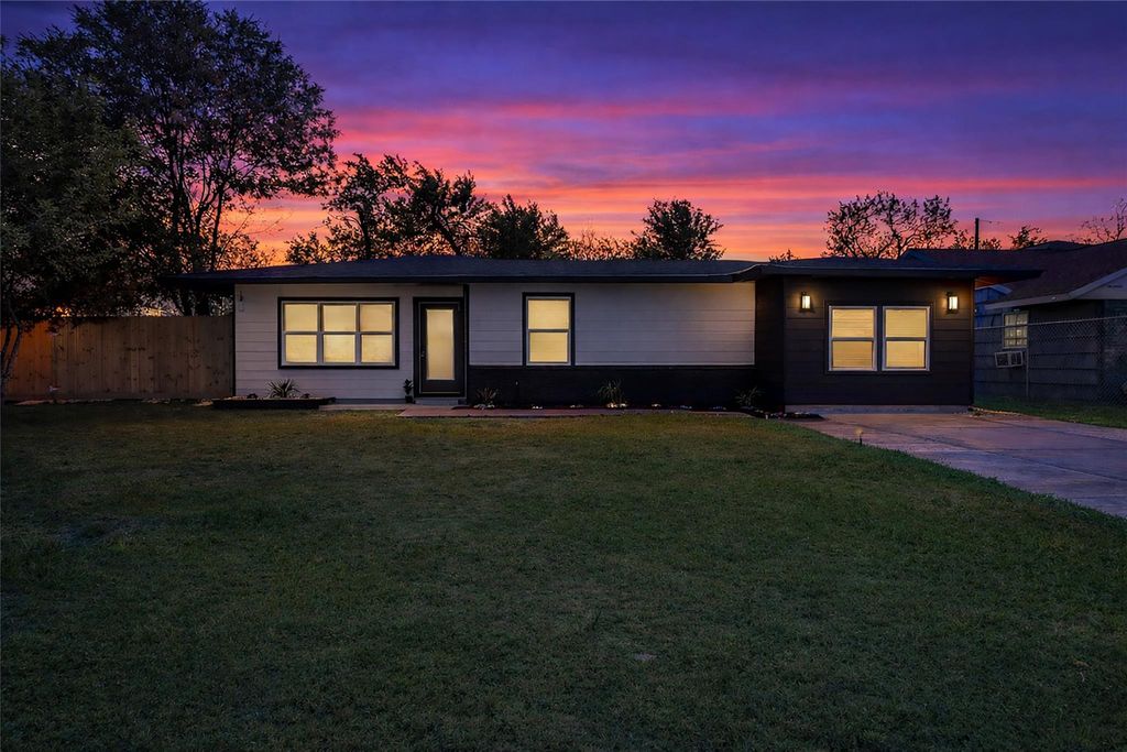 6152 Doulton Drive, Houston, TX 77033