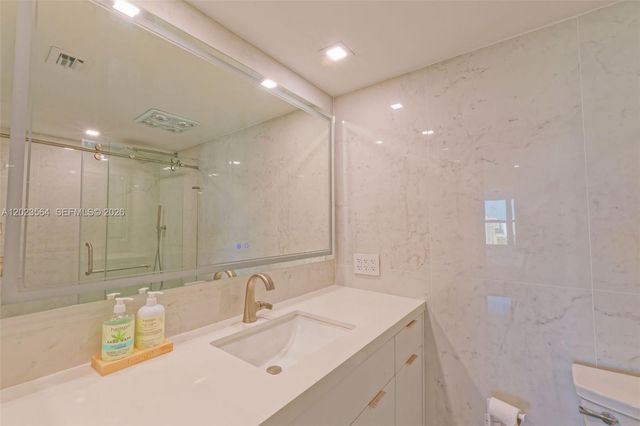 3000 E Sunrise Blvd PHG, Fort Lauderdale, FL 33304