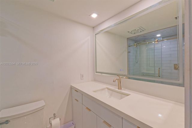 3000 E Sunrise Blvd PHG, Fort Lauderdale, FL 33304