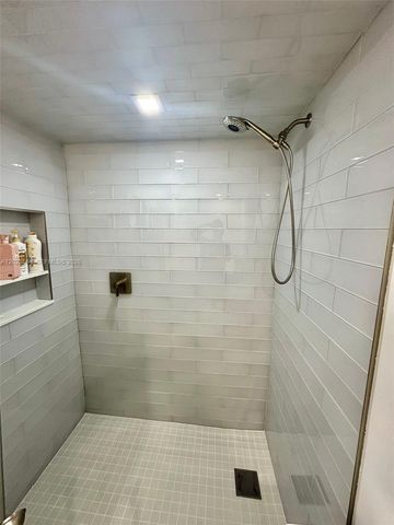 3000 E Sunrise Blvd PHG, Fort Lauderdale, FL 33304