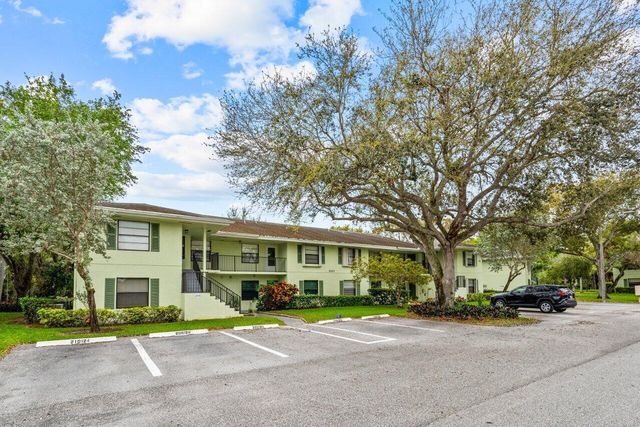2001 Sabal Ridge Court A, Palm Beach Gardens, FL 33418