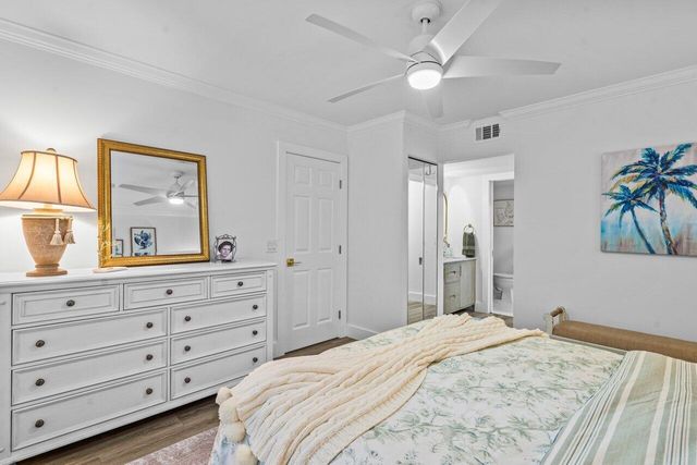 2001 Sabal Ridge Court A, Palm Beach Gardens, FL 33418