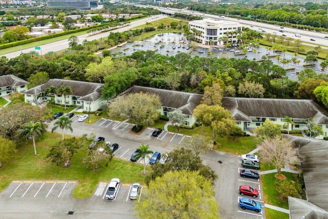 2001 Sabal Ridge Court A, Palm Beach Gardens, FL 33418