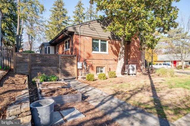 3400 BROAD BRANCH TER NW, Washington, DC 20008