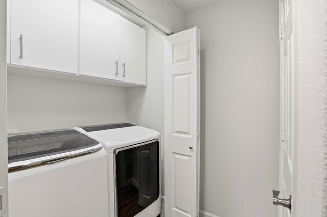 70 Towne Circle, Mountain View, CA 94040