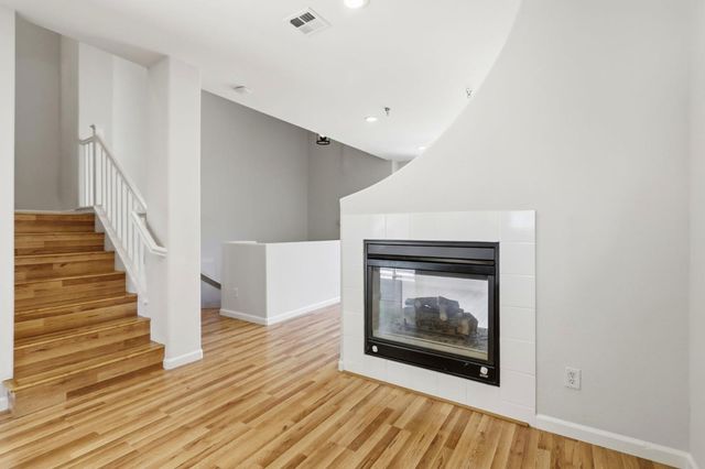 70 Towne Circle, Mountain View, CA 94040