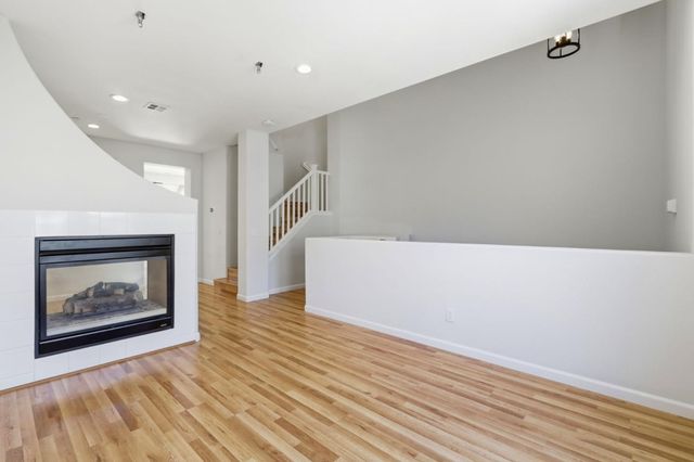 70 Towne Circle, Mountain View, CA 94040