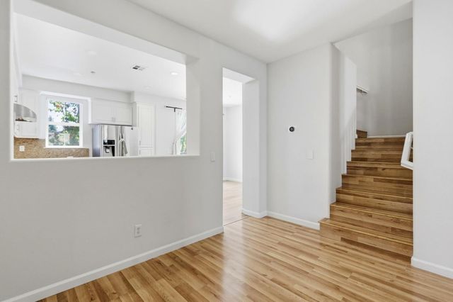 70 Towne Circle, Mountain View, CA 94040