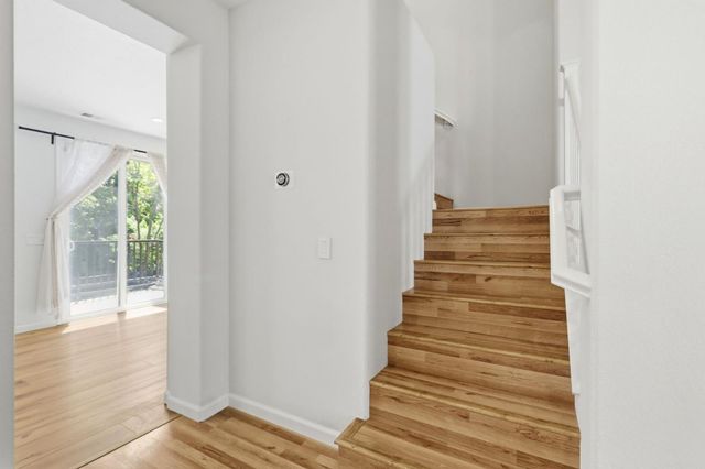 70 Towne Circle, Mountain View, CA 94040