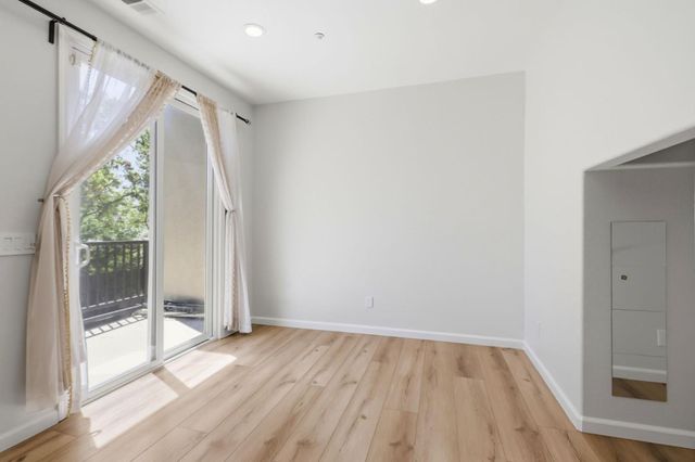 70 Towne Circle, Mountain View, CA 94040