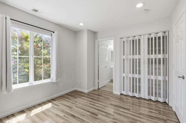 70 Towne Circle, Mountain View, CA 94040