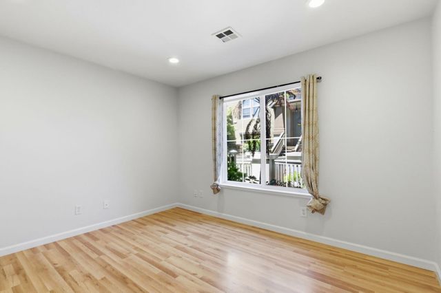 70 Towne Circle, Mountain View, CA 94040