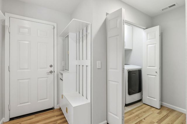 70 Towne Circle, Mountain View, CA 94040