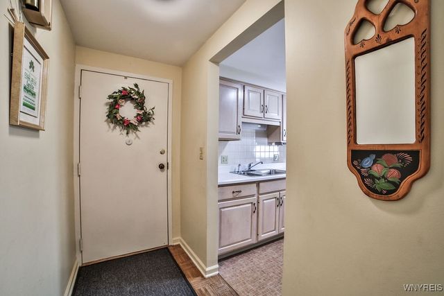 1370 Maple Road 1, Amherst, NY 14221