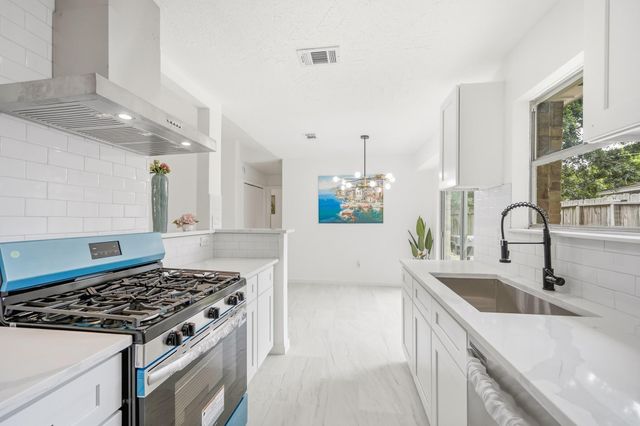 7310 Londres Drive, Houston, TX 77083