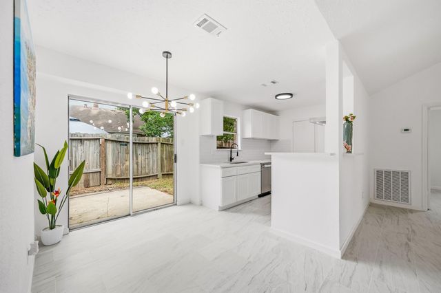 7310 Londres Drive, Houston, TX 77083