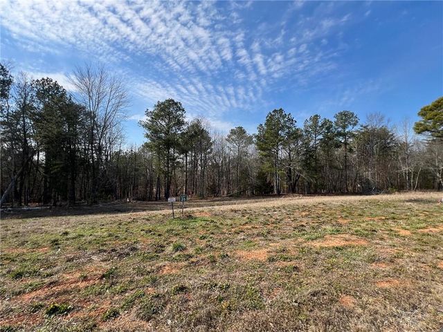 136 Daniel Ridge SW, Cartersville, GA 30120