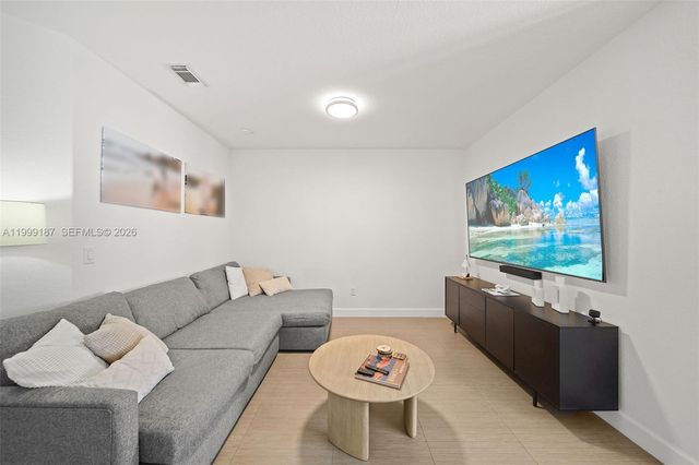 11613 NW 78th St 11613, Doral, FL 33178