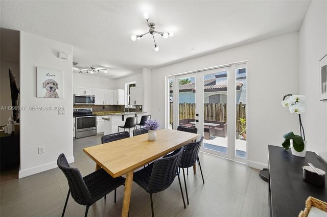 11613 NW 78th St 11613, Doral, FL 33178