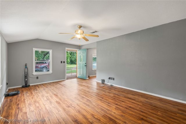 9818 Old Highway 10, Greenwood, AR 72936