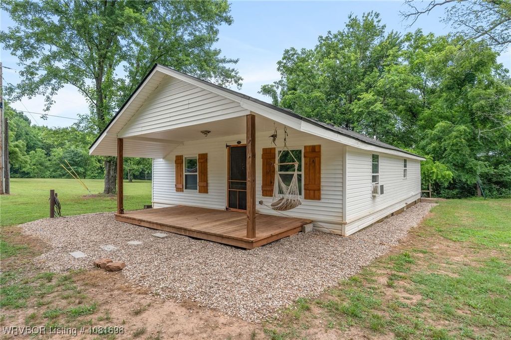 9818 Old Highway 10, Greenwood, AR 72936