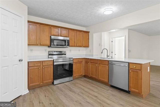 3711 Fryeburg Place, Snellville, GA 30039