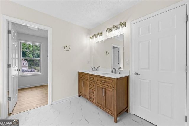 3711 Fryeburg Place, Snellville, GA 30039
