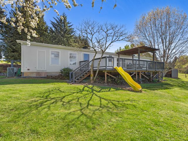 21155 Ne SUNNYCREST Rd, Newberg, OR 97132