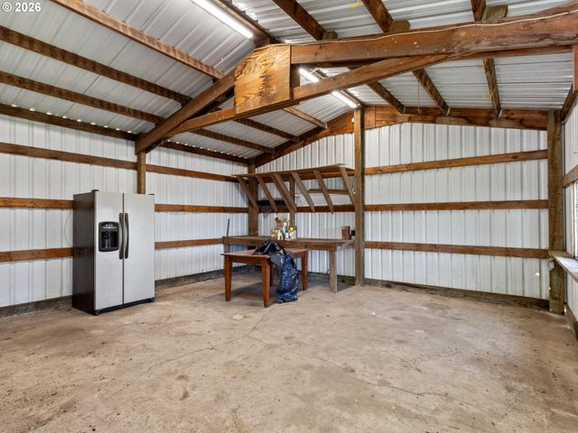 21155 Ne SUNNYCREST Rd, Newberg, OR 97132