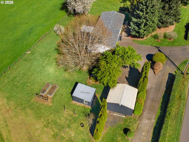 21155 Ne SUNNYCREST Rd, Newberg, OR 97132